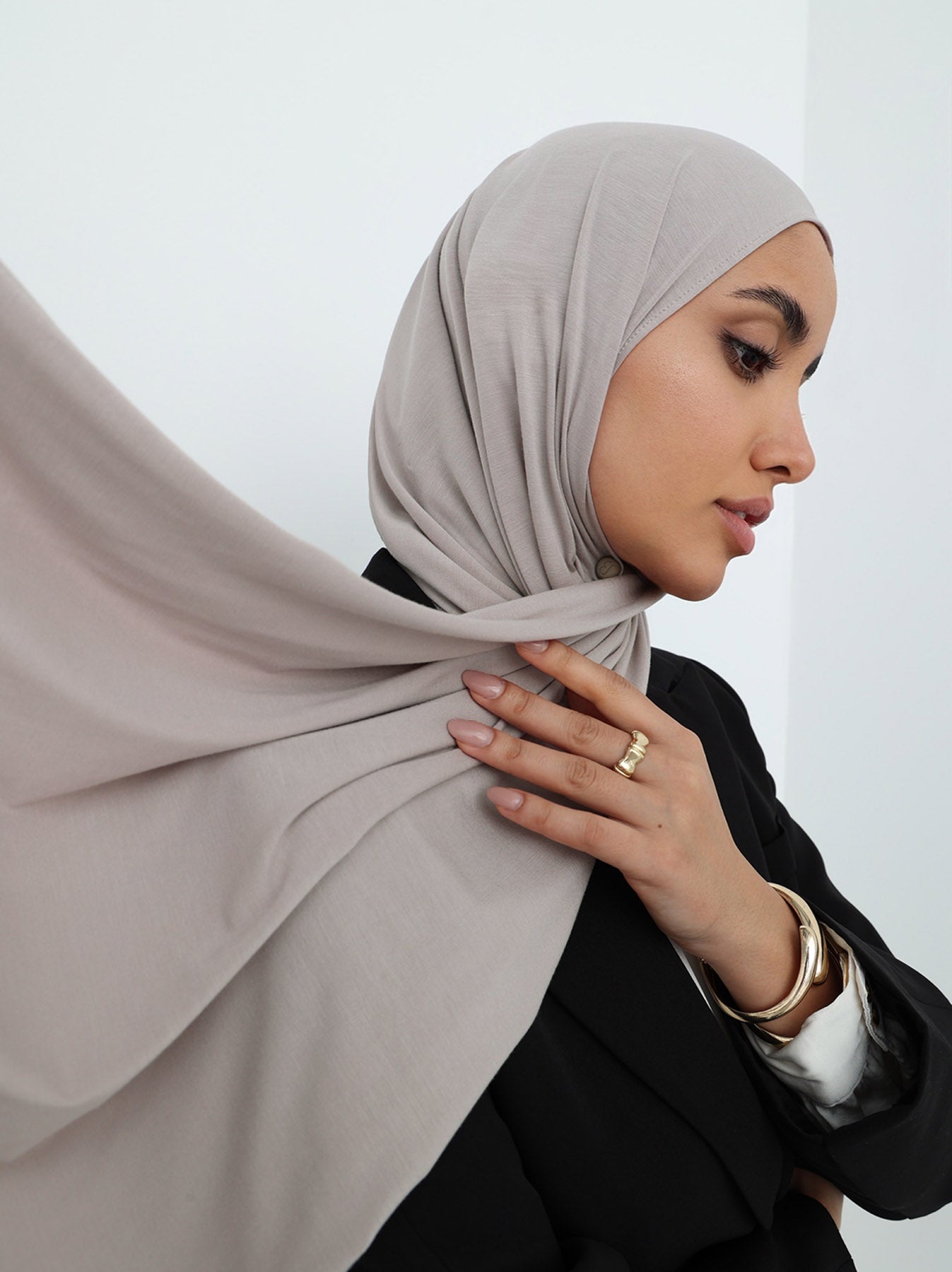 حجاب جرسيه - Soft Amber