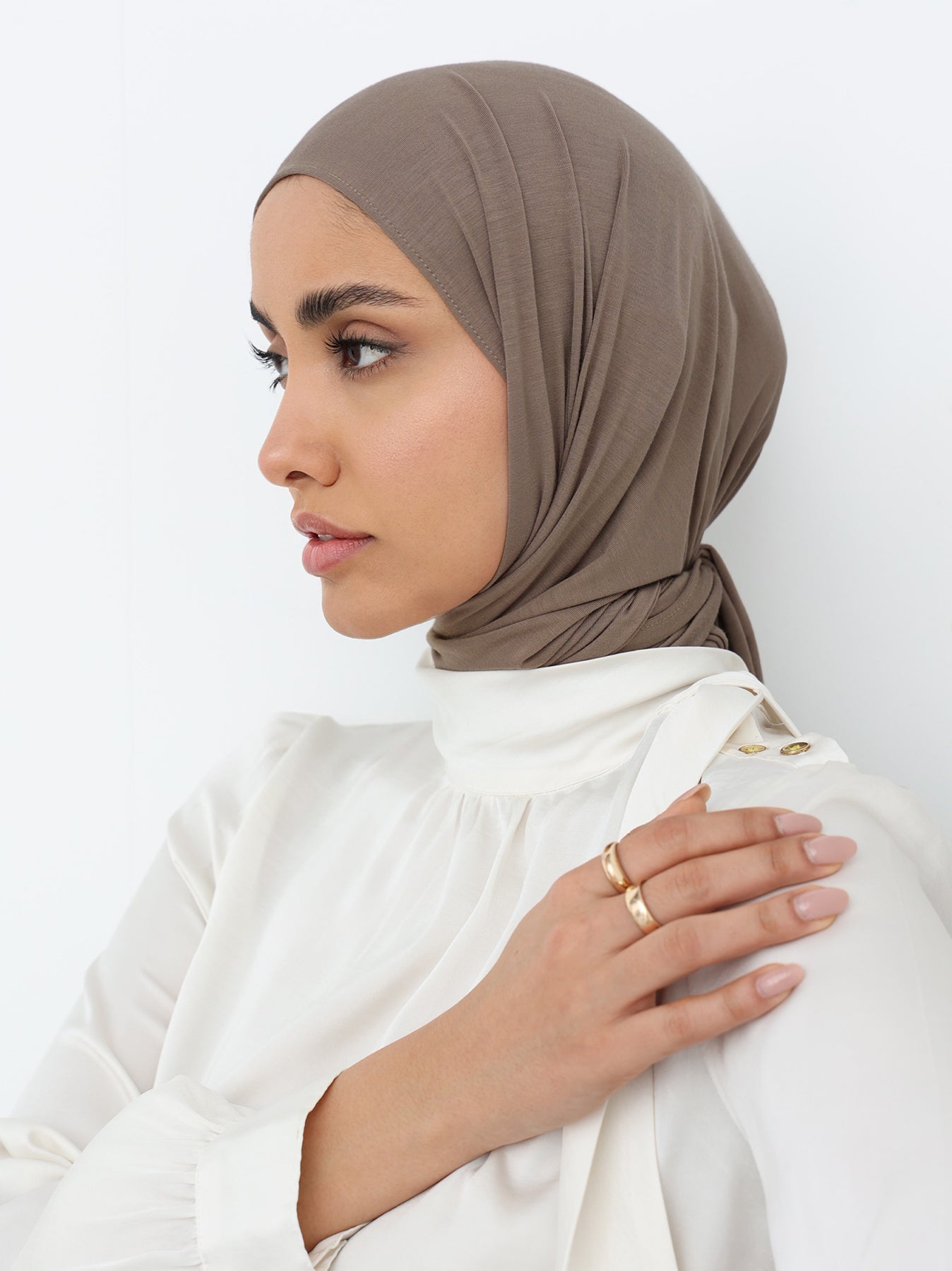 ربطه جيرسيه - Wood