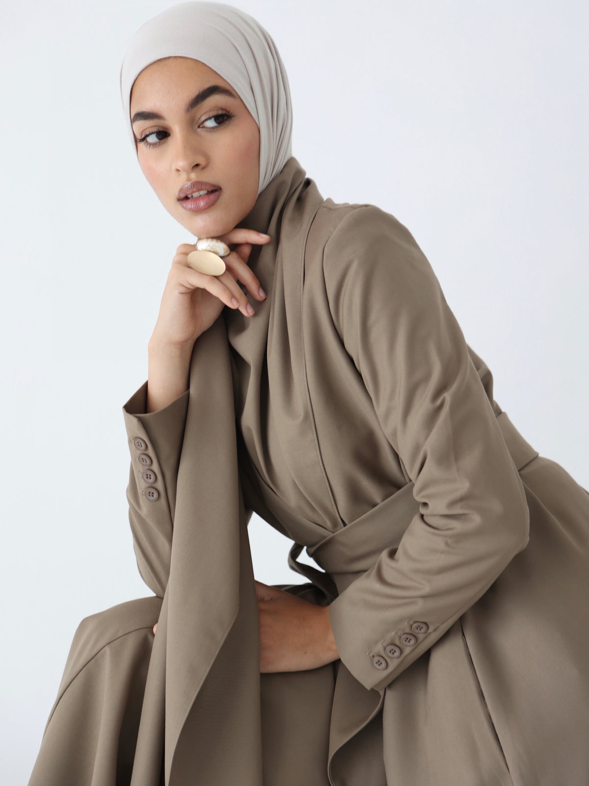 Khaki Scarf Abaya – belted maxi abaya with detachable scarf, photo 6