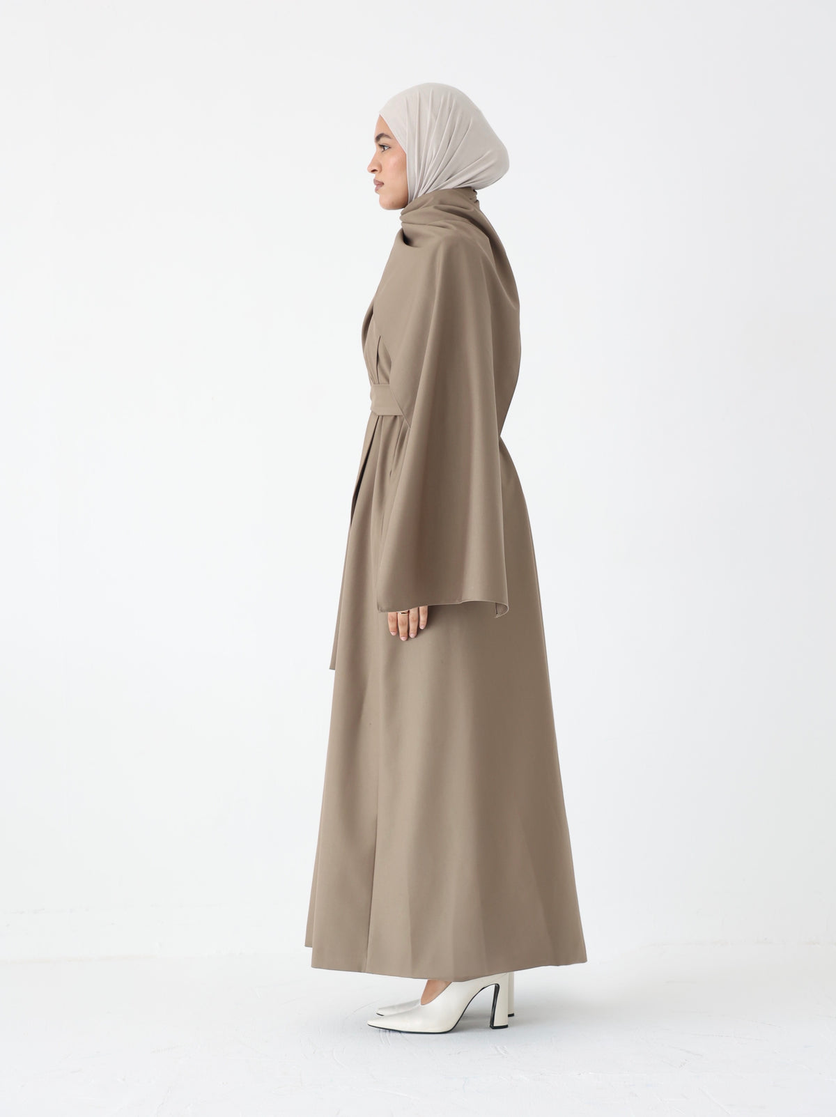 Khaki Scarf Abaya – belted maxi abaya with detachable scarf, photo 3