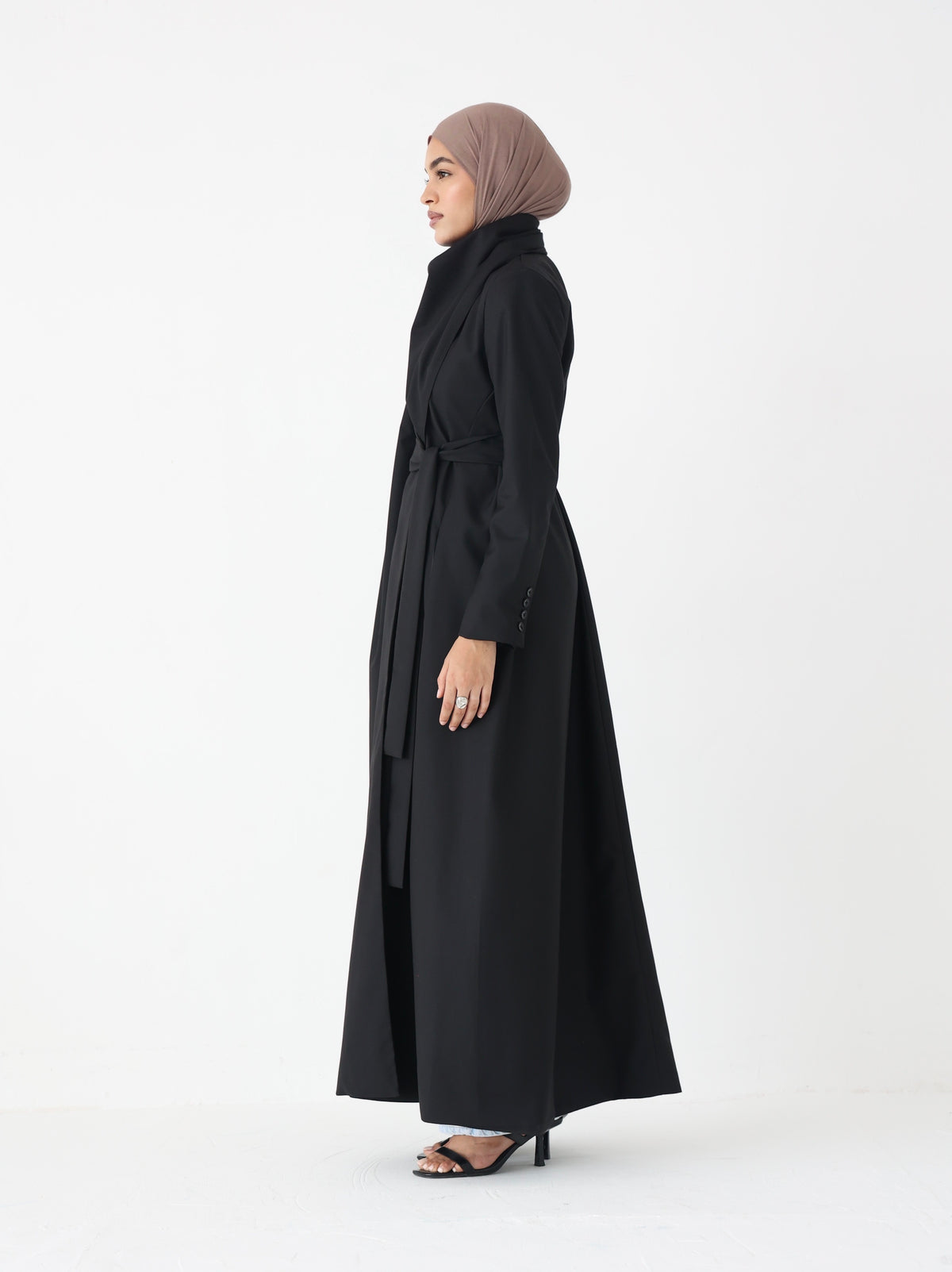 Black Scarf Abaya – belted maxi abaya with detachable scarf, photo 5