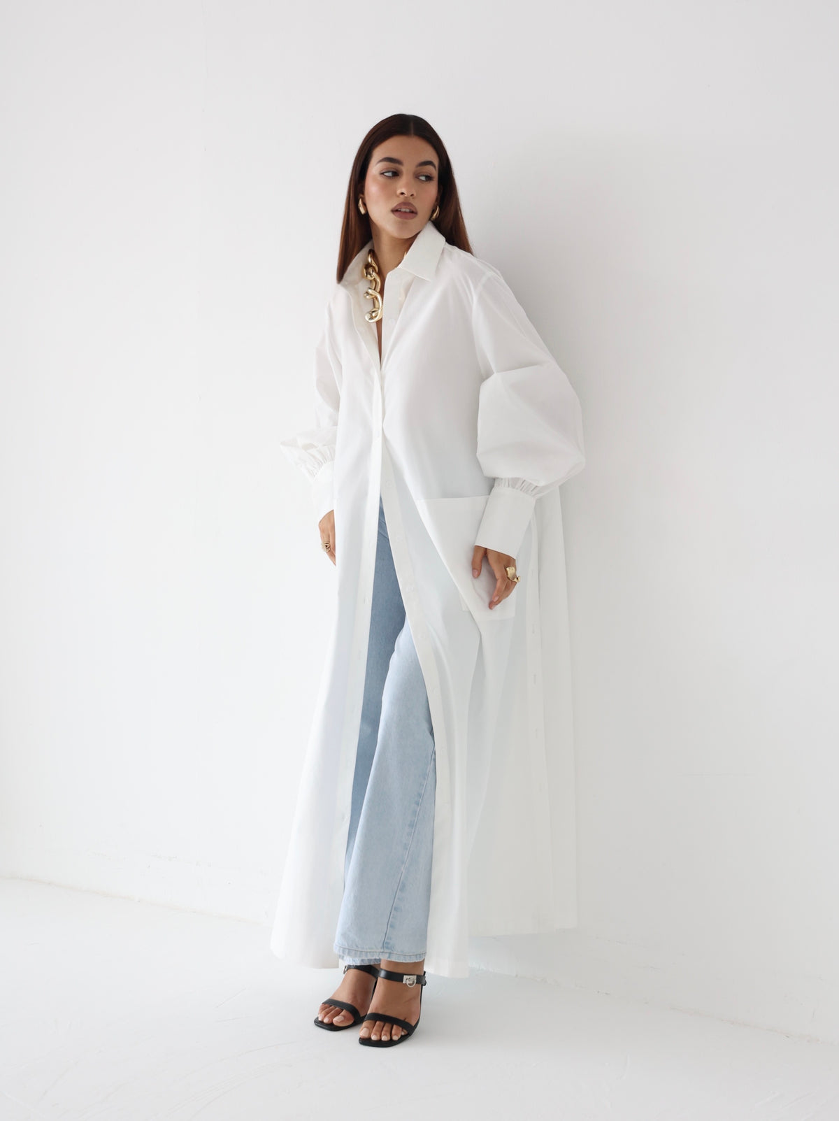 White side-slit cotton shirt dress with belt, modest fashion - Summer Breeze (photo 9)