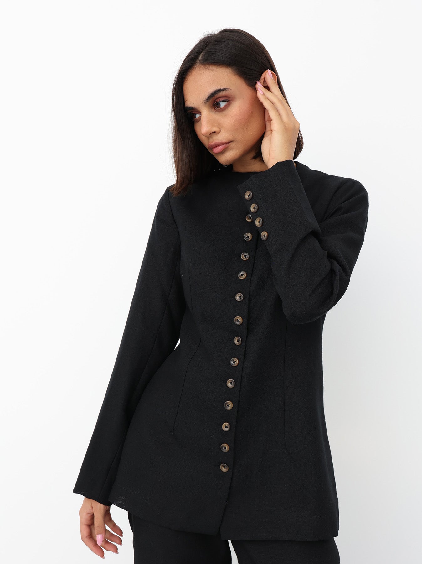 Linen Suit in Black color