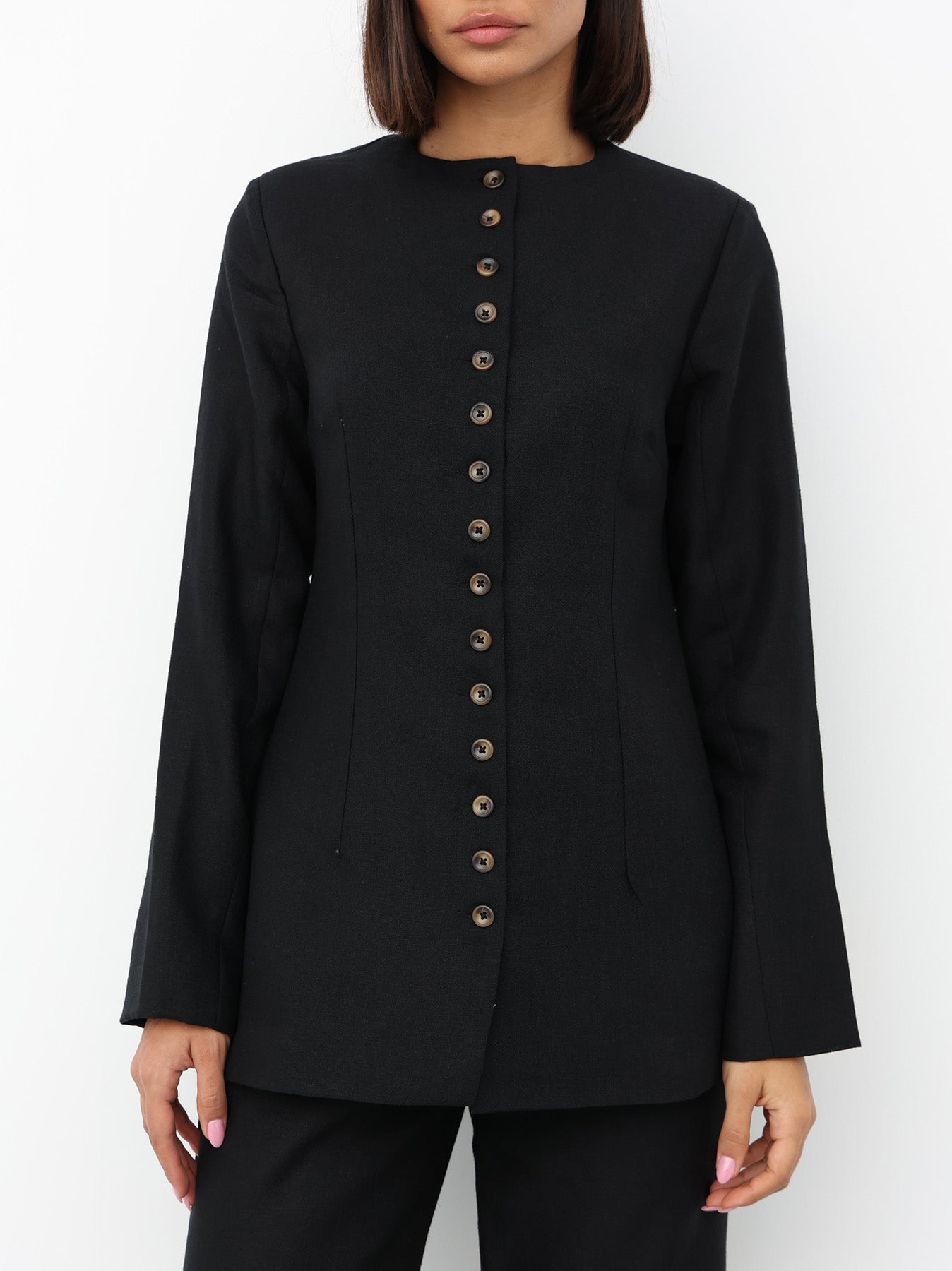 Linen Suit in Black color