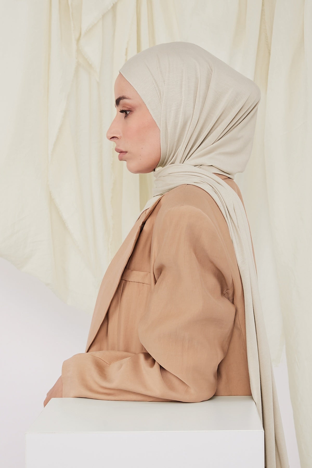 Jersey Hijab in Eagle Color