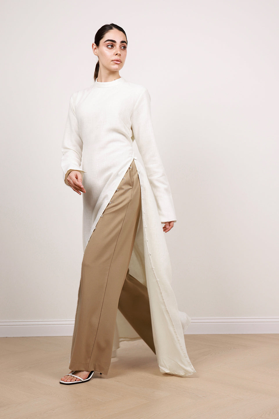 Linen Dress With Slit - White