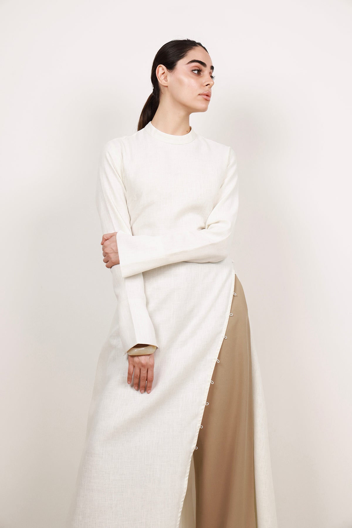 Linen Dress With Slit - White
