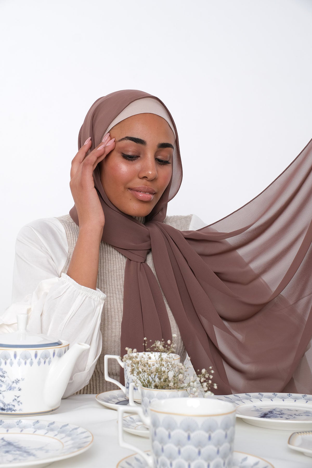 حجاب شيفون - Roman Coffee