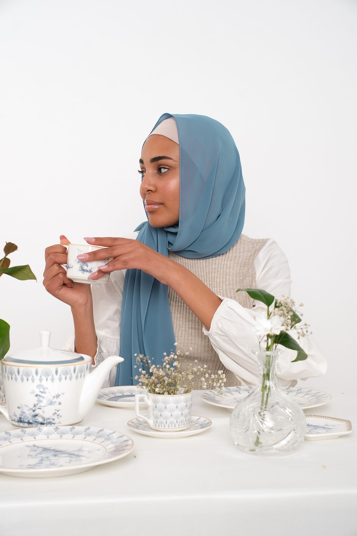 حجاب شيفون - Metallic Blue