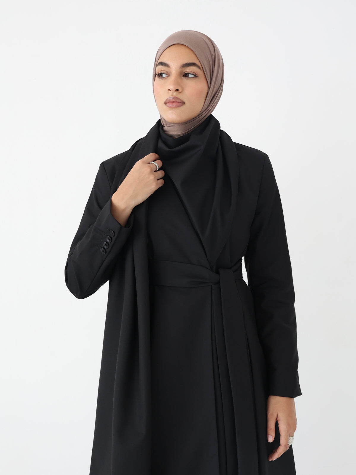 Black Scarf Abaya – belted maxi abaya with detachable scarf, photo 4